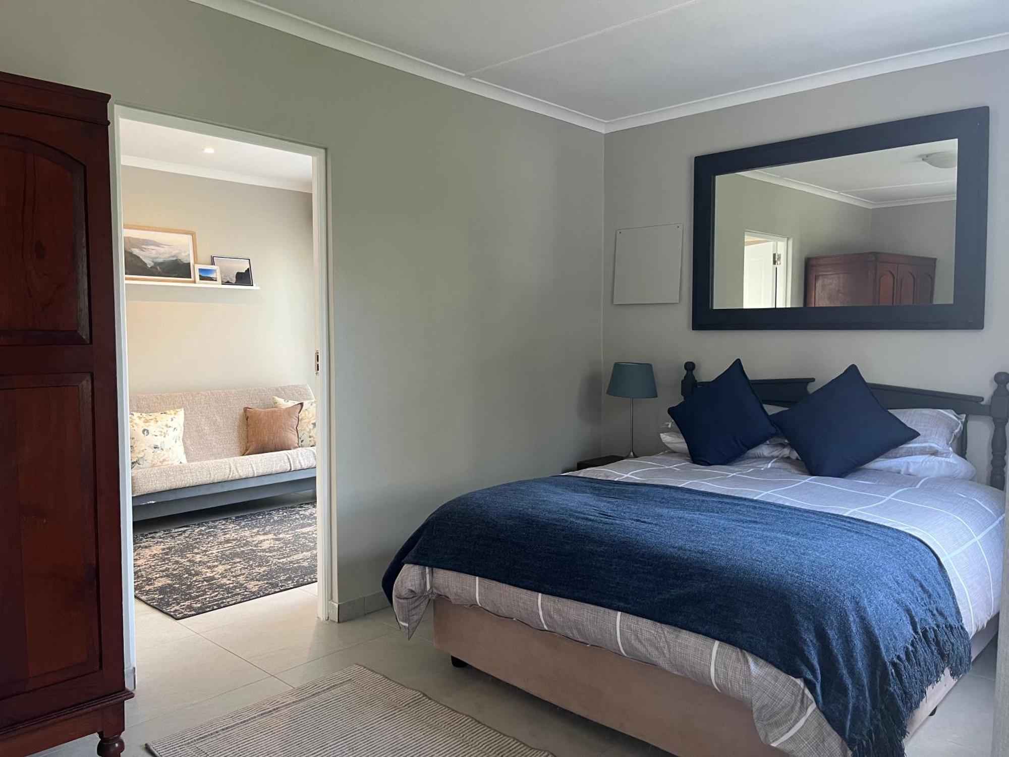 Tuis En Tevrede - 1 Bedroom Flat Hermanus Luaran gambar